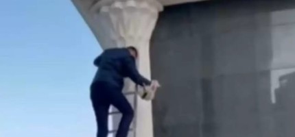 Мешіт мұнарасынан мысықты құтқарған астаналық елді сүйсіндірді