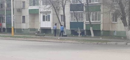 Қостанайда 85 жастағы зейнеткер 5-қабаттан құлап қаза тапты