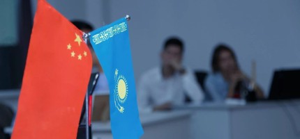 Қазақстан мен Қытай арасындағы визасыз режимге белсенділер қарсы шықты