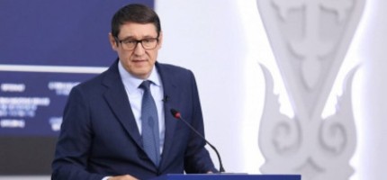 Қазақша сұраққа орыс тілінде жауап берген министр сынға ілікті