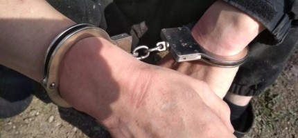 Түркістандық тұрғыннан 5 млн теңге бопсалаған ер адам ұсталды
