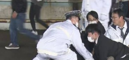 Халық алдына шыққан министрге шабуыл жасалды