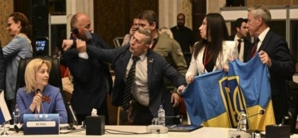 Түркияда Украина мен Ресей делегацияларының мүшелері жанжалдасып қалды
