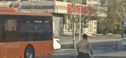 Павлодар тұрғыны қолына пышақ ұстап көшелерді аралаған