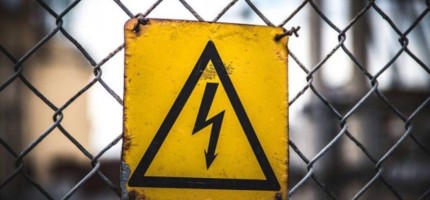 10 жасар бала тоққа түсіп, бір аяғынан айырылды