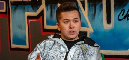 «Қазақша сөйлегенім үшін таяқ жедім» – Қыран Талапбек