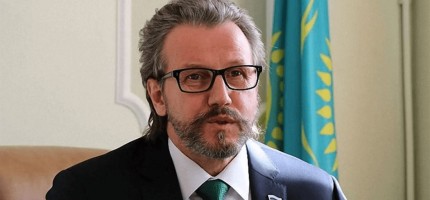 Ресей консулдығы Евгений Бобровтың жұмыстан кетуін түсіндірді