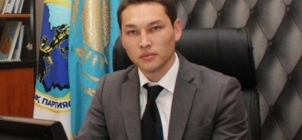Санжар Боқаев 900 мың теңгеге трактор алып, утильалымның былығын ашты (ВИДЕО)