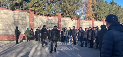 Шамалғанда Болат Назарбаев жерленді. Жаназадан Нұрсұлтан Назарбаевты байқағандар бар