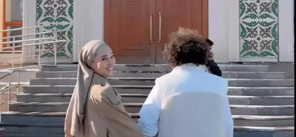 "Некелерің мәңгілік болсын": Жанар Айжанованың қызы сүйіктісімен некесін қиды (видео)