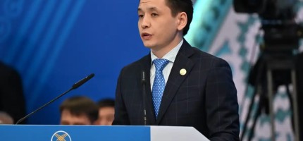 Арзан дүниені насихаттайтындар көбейді — Олжас Сүлеймен
