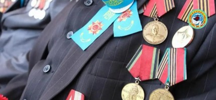 Алматыда Жеңістің 80 жылдығына орай ардагерлерге берілетін төлемдер ұлғайтылды