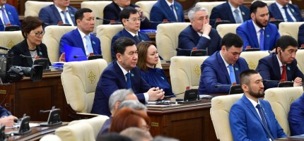 Халық қалаулылары қыркүйекке дейін жазғы каникулға шықты
