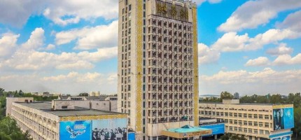 Алматыдағы ҚазҰУ студенті ректораттың 14-қабатынан секіріп кеткен