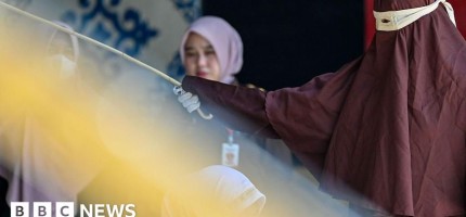 140 дүре: Шариғат заңы бойынша жазаланған әйел есінен танып қалды