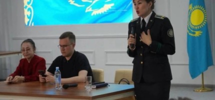 Астаналық зейнеткерлерге интернет-алаяқтардан қорғану жолдары түсіндірілді