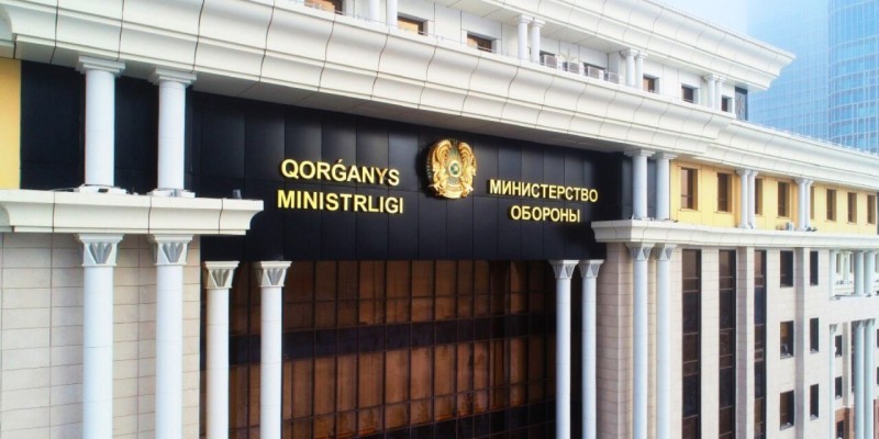 20 мың доллар пара алған Қорғаныс министрлігі департаментінің басшысы ұсталды