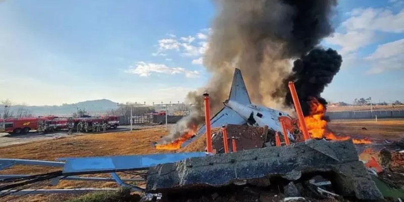 Ұшақ апаты: "қара жәшікке" байланысты жаңа мәліметтер белгілі болды