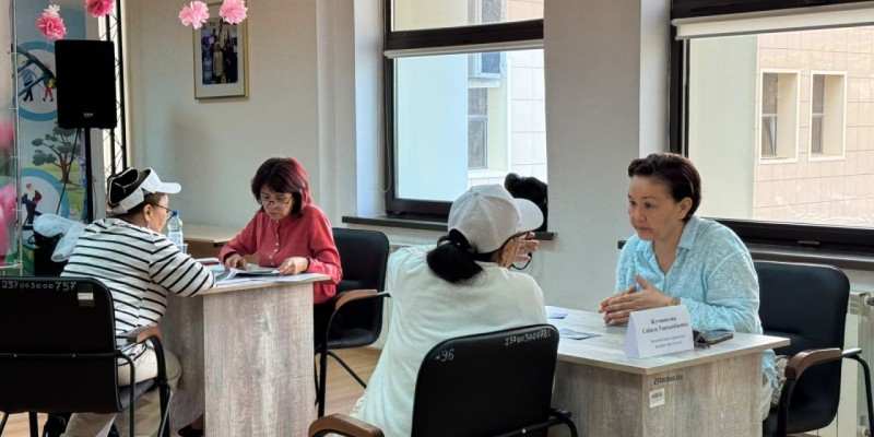 Астанада зейнеткерлерге тегін құқықтық көмек көрсетілді