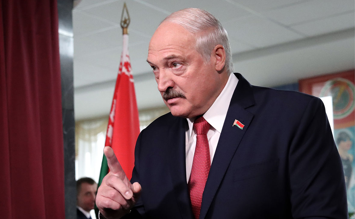 Лукашенко: «Әлемді қайта бөлу қарқынды түрде жүріп жатыр»