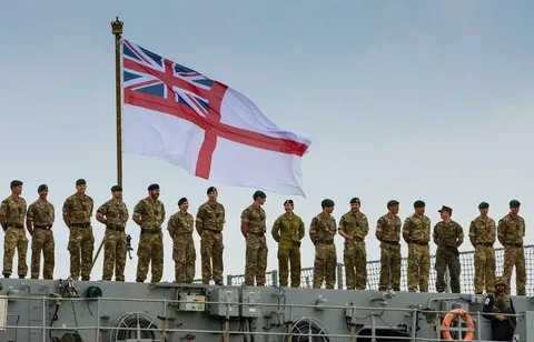 Британ солдаттары соғысқа дайындалып жатыр