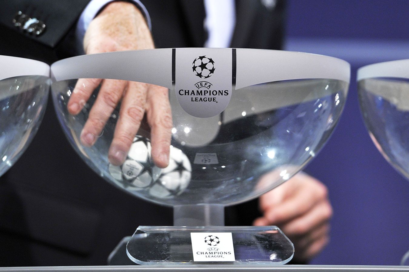 Бүгін UEFA Чемпиондар лигасы топтық кезеңінің жеребесі тартылады