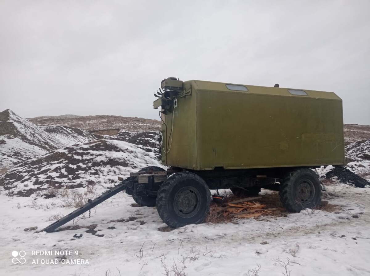 Жетеуі шетелдік: Абайда заңсыз алтын өндіргендер ұсталды