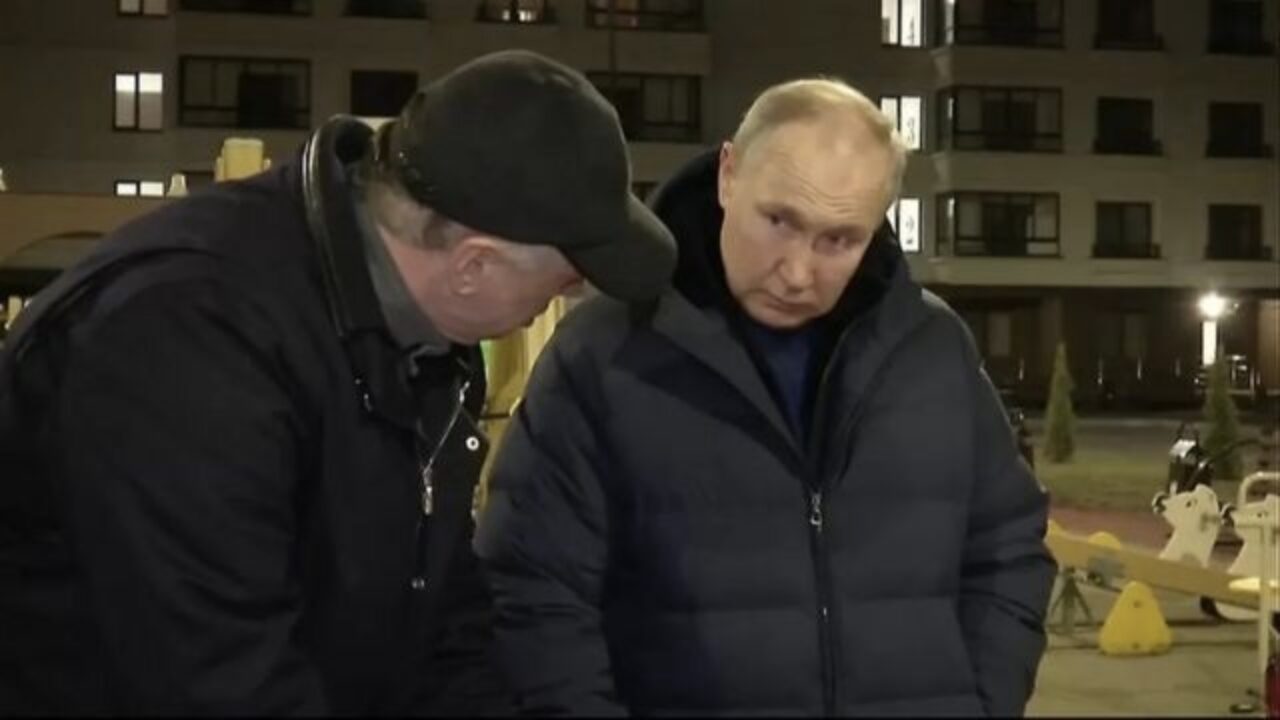 Путин соғыстан кейін бірінші рет Мариупольге барды (ВИДЕО)