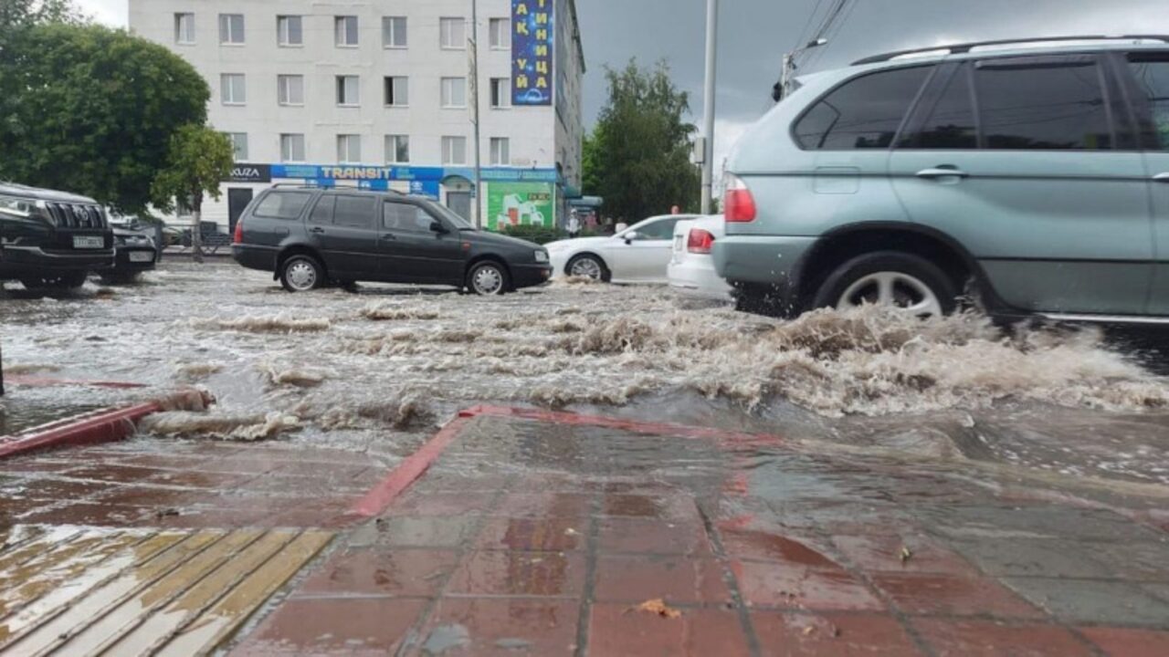 Қазақстанның бірқатар облыстарында дауылды ескерту жарияланды