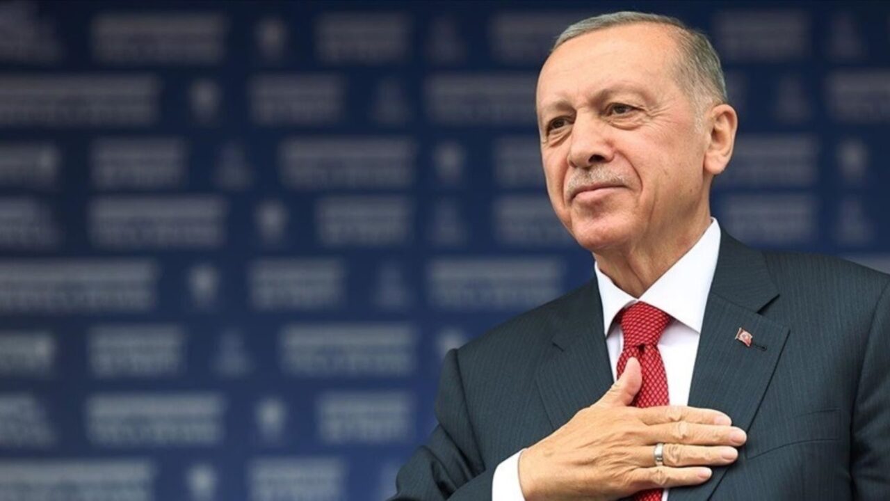 Мемлекет басшысы Тоқаев Ердоғанды сайлаудағы жеңісімен құттықтады
