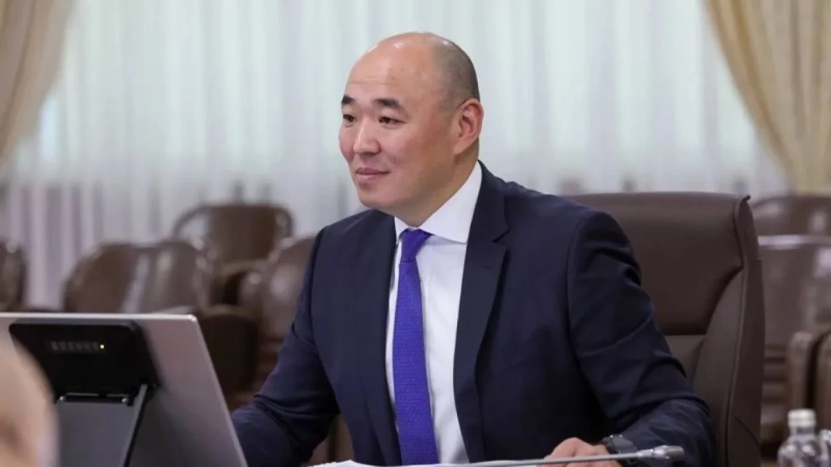 «Қазақ тілін білмейді»: Индустрия министрі өзін айыптағандарға жауап берді